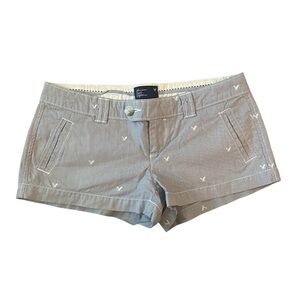 American Eagle White Seersucker Cotton Shorts Embroidered Logos Size 0